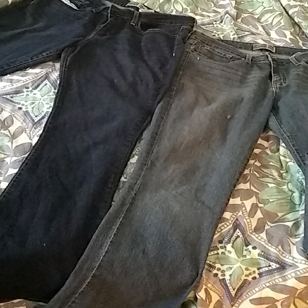 2 pairs of Levi  size 16  bootcut jeans